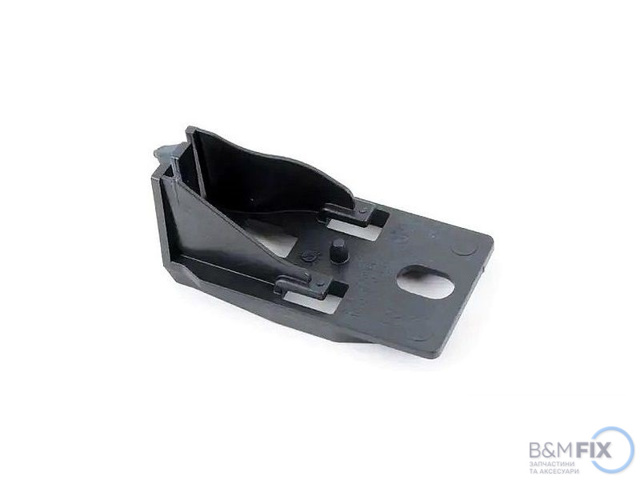Крепление энергопоглотителя переднего бампера 51117315960 BMW