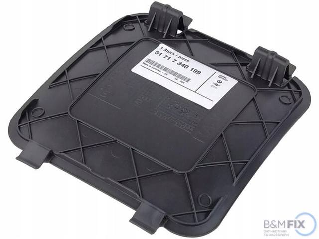 Лючек подкрылка переднего левого 51717340199 BMW