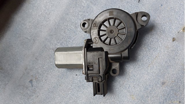 B45C5858X Mazda Мотор стеклоподъемника двери передней правой