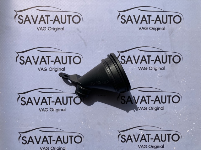 Горловина маслозаливная 059103482C VAG