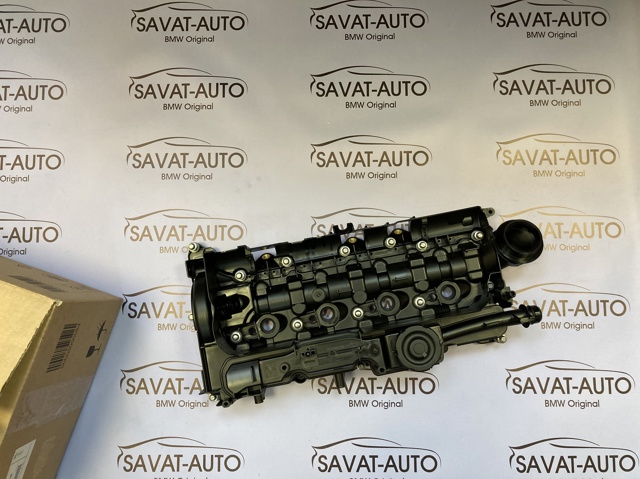 Крышка клапанов 11128581798 BMW