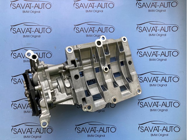 Масляный насос двигателя Бмв 3