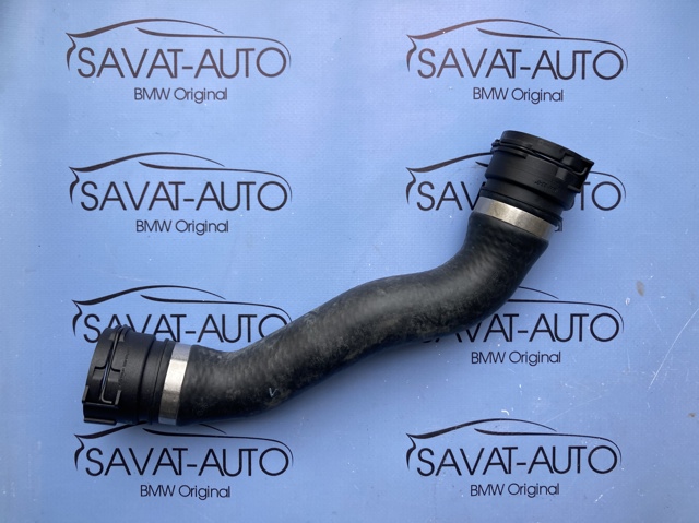Нижний патрубок радиатора 11532248865 BMW
