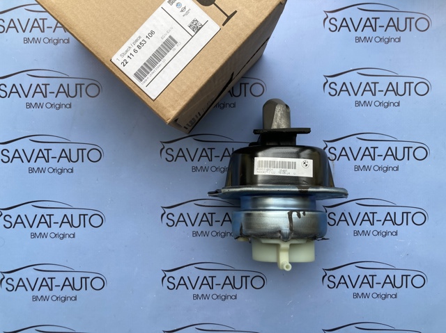 Правая опора двигателя 22116853106 BMW