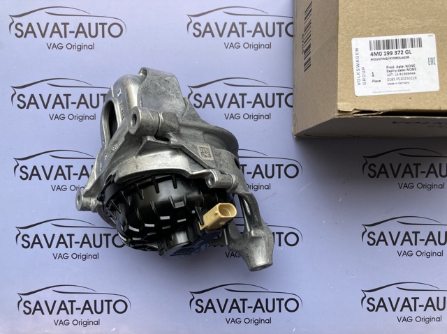 Правая подушка двигателя 4M0199372GL VAG