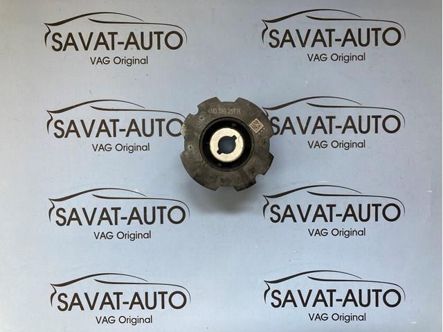 Сайлентблок подрамника задний 4M0599257R VAG