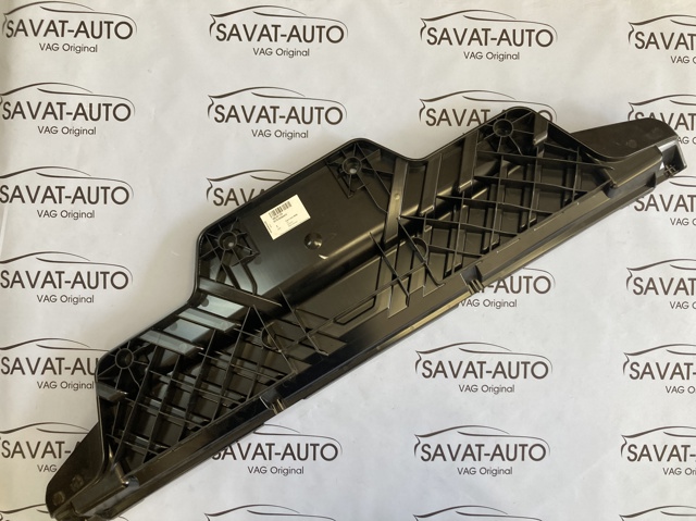 Кронштейн бампера заднего, центральный 4M0807329 VAG