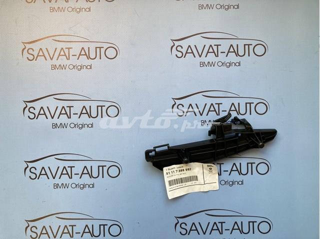 Направляющая переднего бампера, правая 51117399982 BMW