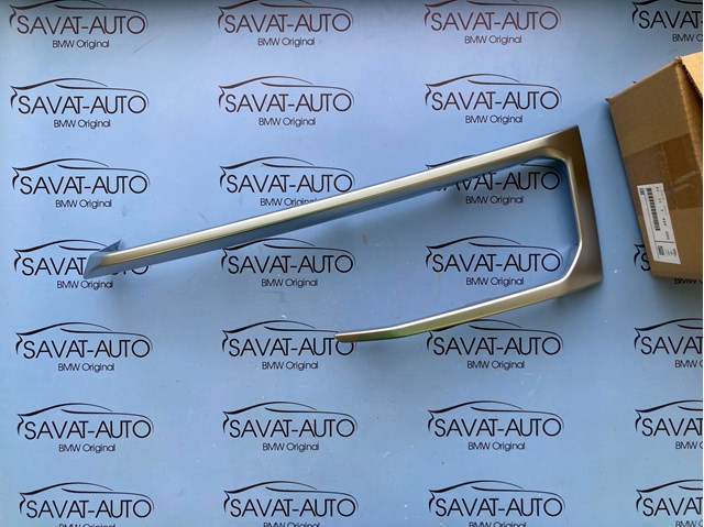 Накладка фары правой 51117449692 BMW