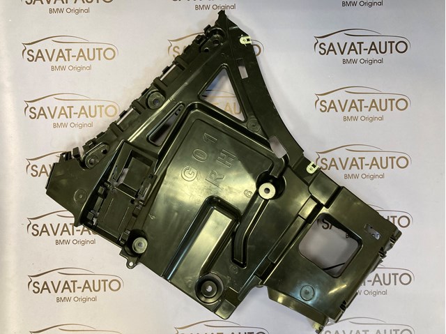 Направляющая заднего бампера, правая 51127400668 BMW
