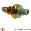 Датчик фонарей заднего хода 8421012040 TOYOTA