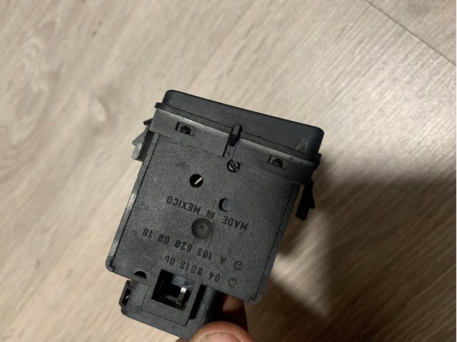 1638200010 MERCEDES Кнопка (регулятор) корректора фар купить в Запорожье