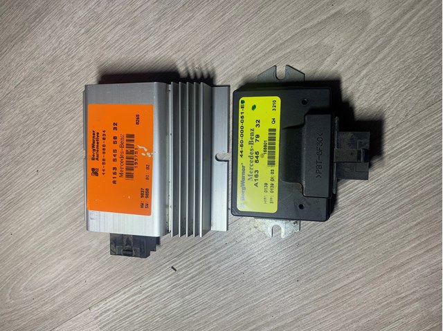 MERCEDES A1635457932 Блок управления раздаткой в наличии Днепр