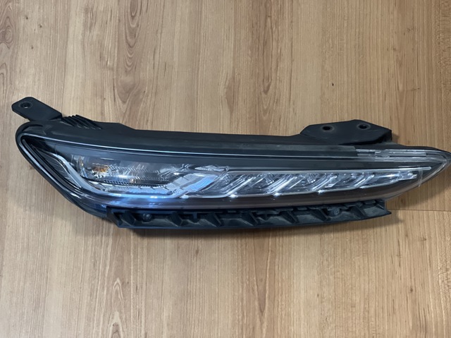 Ходовые огни, правый 92208J9000 HYUNDAI