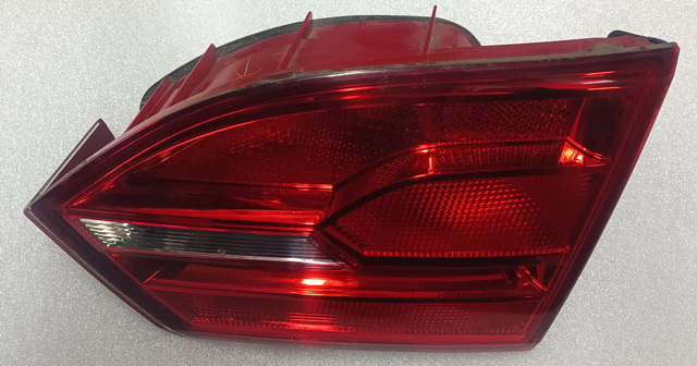 VAG 5C6945260 Фонарь задний правый внутренний в наличии Ужгород