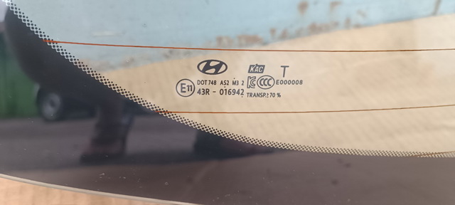 87110J9200 HYUNDAI Стекло багажника двери 3/5-й задней (ляды) купить в Харьков