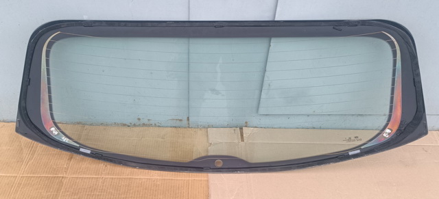 Окно двери задка 87110J9200 HYUNDAI