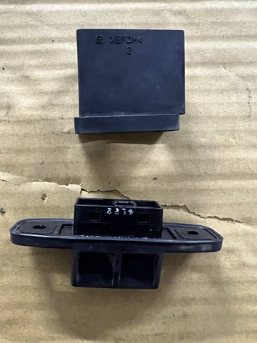 KD53624B0A MAZDA Кнопка привода замка багажника купить в Ровно
