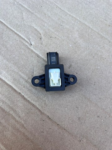 Датчик подушки безопасности 31406731 VOLVO
