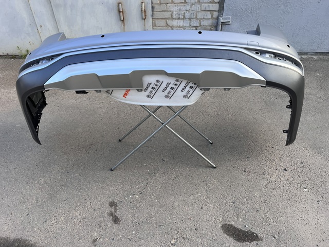 Задний бампер 4K9807067GGRU VAG