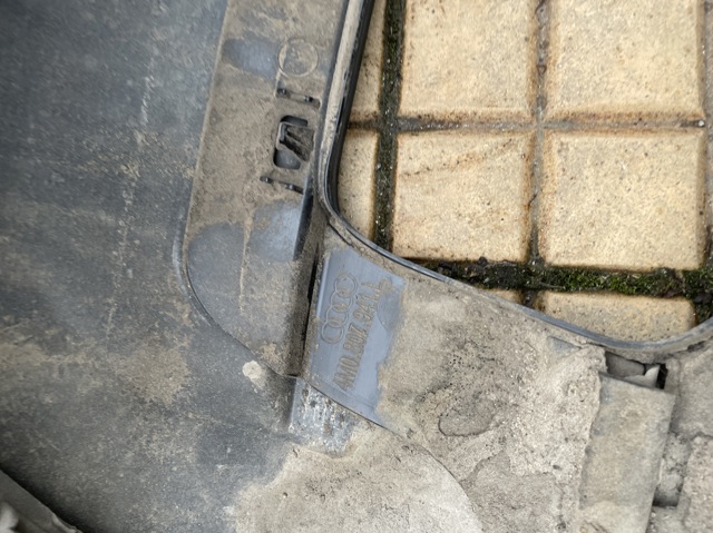 VAG 4M0807434R1RR в наличии Кривой Рог