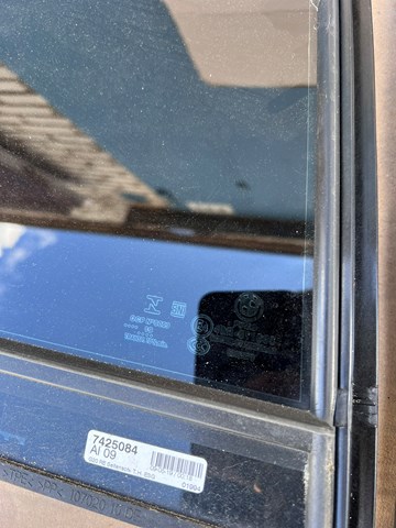 51357425084 Стекло кузова (багажного отсека) правое купить Житомир