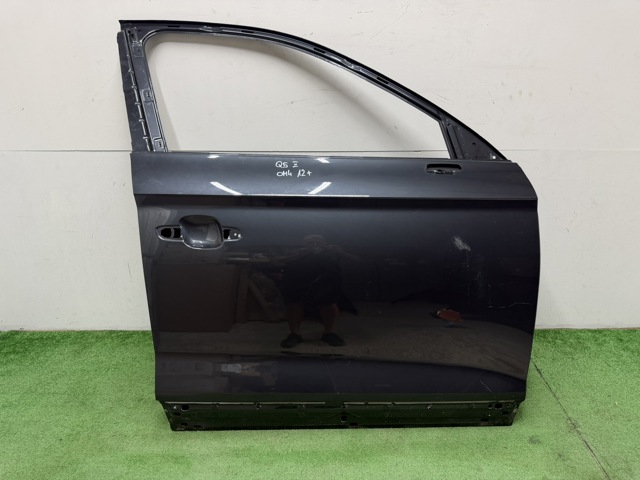 Пассажирская передняя дверь 80A831052NSTL VAG