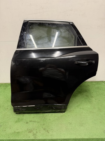Дверь задняя, левая 83A833051C VAG