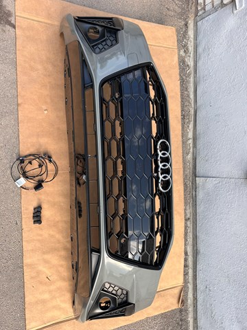 Буфер (бампер) передний 8W0807065BEGRU VAG