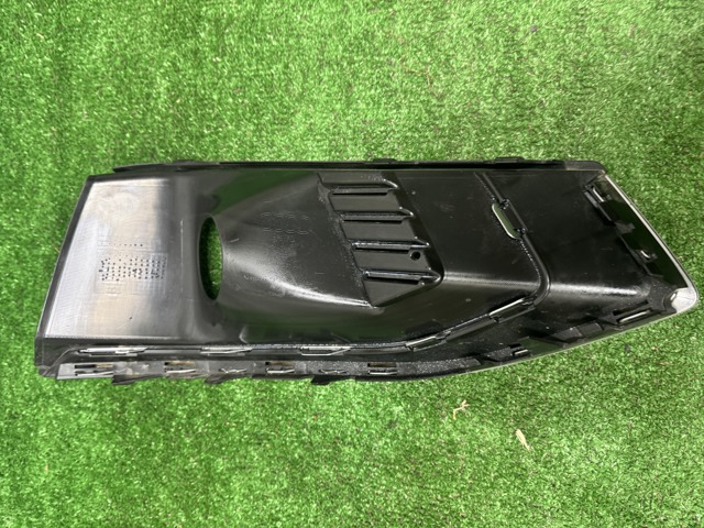 8W0807681AK3Q7 VAG Решетка бампера переднего левая купить в Павлоград