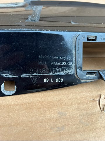 95B821103BYGRV PORSCHE Крыло переднее левое купить в Черкассы