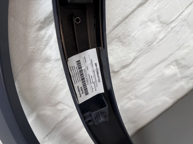 9Y3854732AG2X PORSCHE купить в Одесса