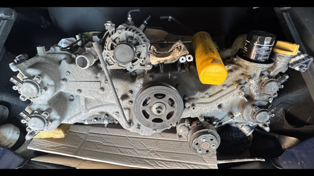 Двигатель голый 10100CD910 SUBARU