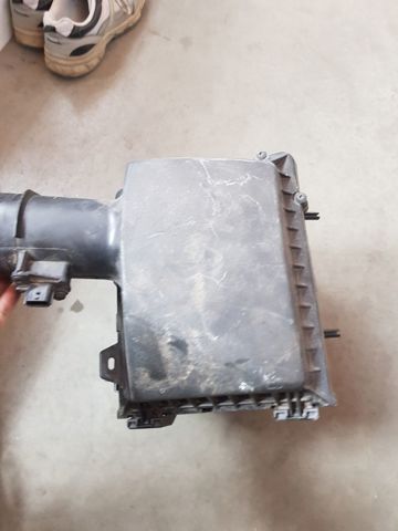 RENAULT 165006196R Корпус фильтра в наличии Днепр