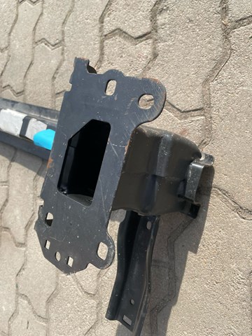 1S0807109D VAG Усилитель переднего бампера купить в Запорожье