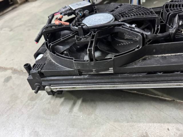 214963NL0A NISSAN Диффузор радиатора охлаждения купить в Полтава