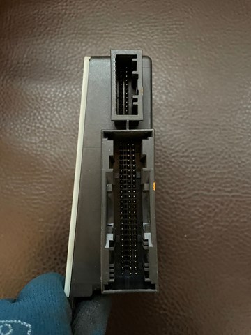 285589834R RENAULT купить в Днепр