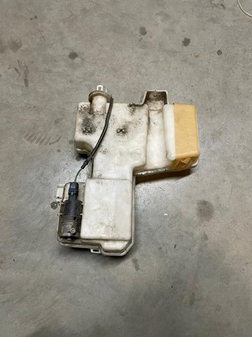Бачок омывайки 289105241R RENAULT