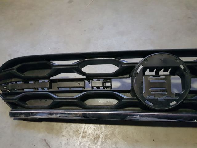 Решетка 2GA853653H VAG