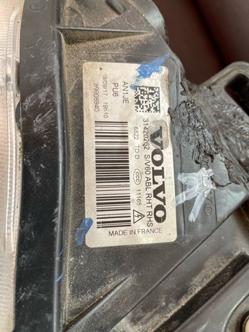 VOLVO 31420262 Фара левая в наличии Львов