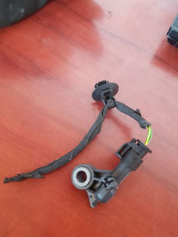 VOLVO 32381890 Датчик удара в наличии Ирпень