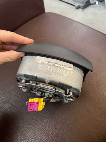 VAG 4L0880201J Подушка безопасности (AIRBAG) водительская в наличии Ровно