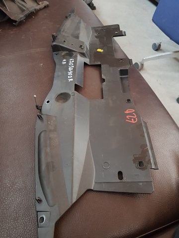 Накладка передней панели (суппорта радиатора) верхняя 620366902R RENAULT