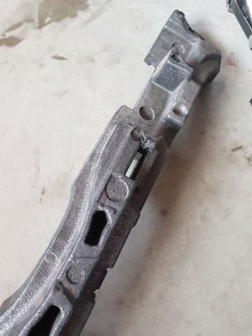 620937872R RENAULT Абсорбер (наполнитель) бампера переднего купить в Сумы