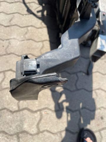 Монтажная панель крепления фар 64101G5000 HYUNDAI