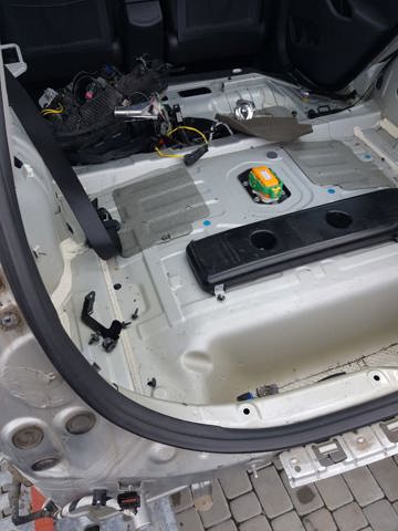 Задняя панель багажника 69100G2500 HYUNDAI