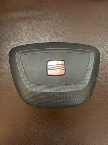 Подушка AIRBAG водительская 6J0880201K VAG