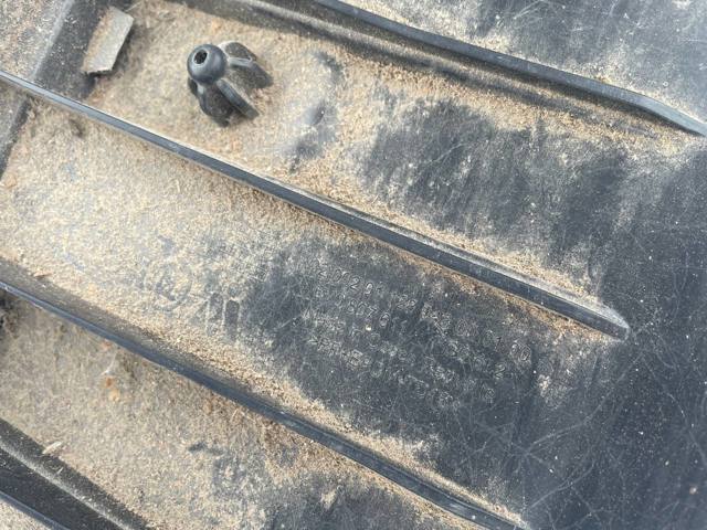 Кожух бампера переднего 6V0807221 VAG
