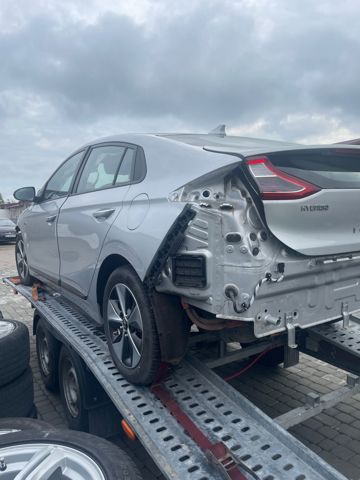 71504G2C00 HYUNDAI Крыло заднее правое купить в Житомир