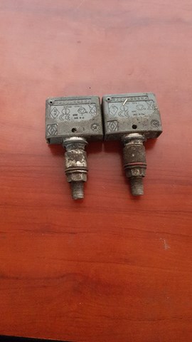 Манометр воздушный 8200086582 RENAULT